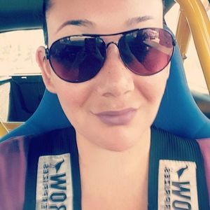 Meet your Posher, Brenda